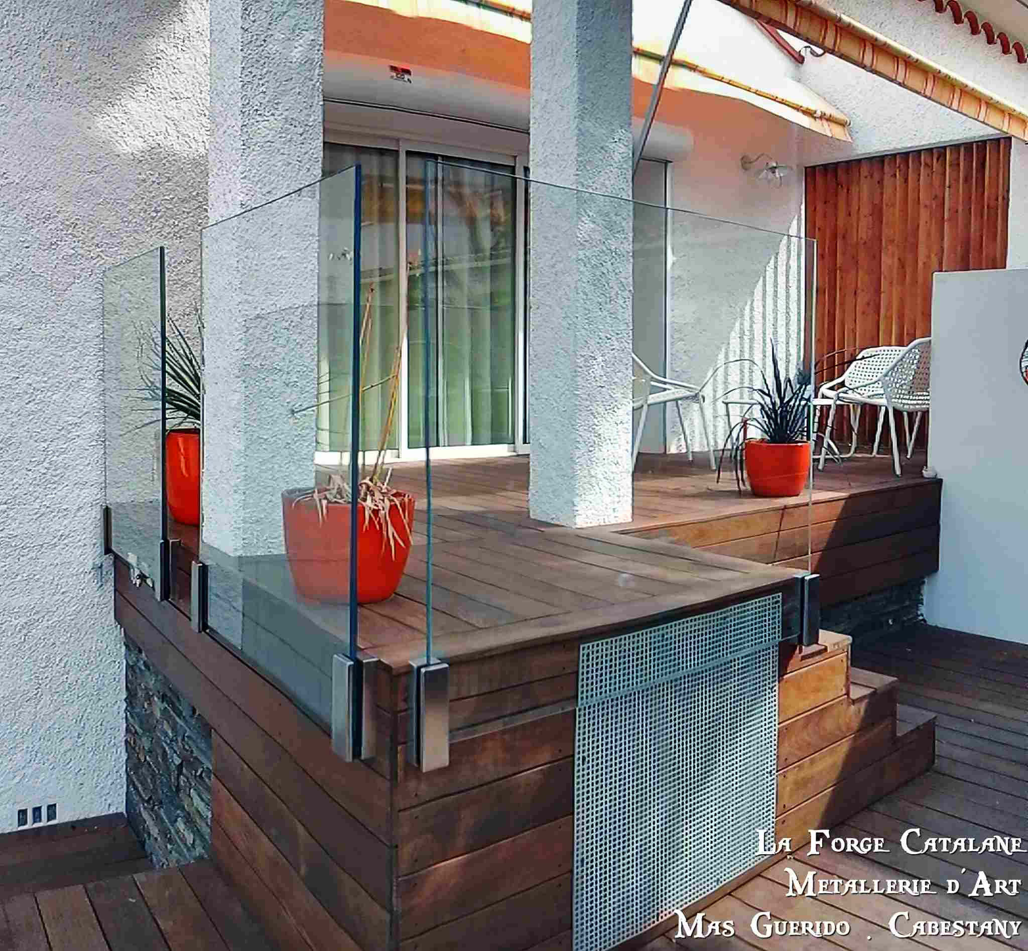 garde corps pince verre integral qrailing forge catalane 2.jpg